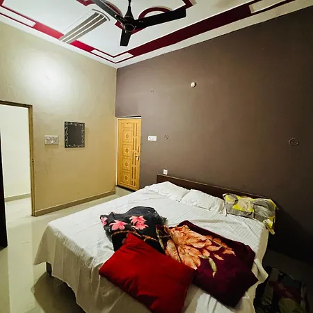 Shri Radha Krishna Dharmshala Apartment Prayagraj Exterior photo
