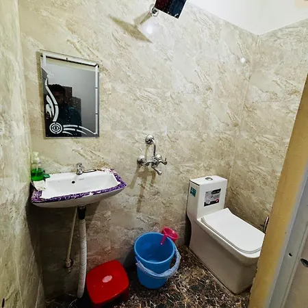 Shri Radha Krishna Dharmshala Apartment Prayagraj Exterior photo